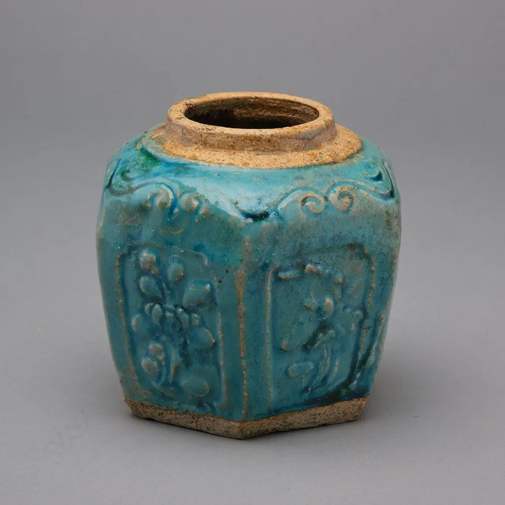Chinese stoneware jar, c.1875 Image 1++